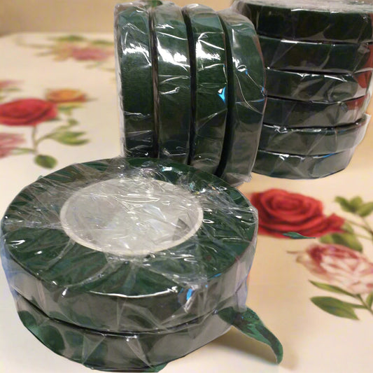 nastro carta verde autoadesivo guttaperca fioristi flower tape stemtex per rivestire steli gambi fiori rose rosse hobby creativi uso creare composizioni floreali centrotavola