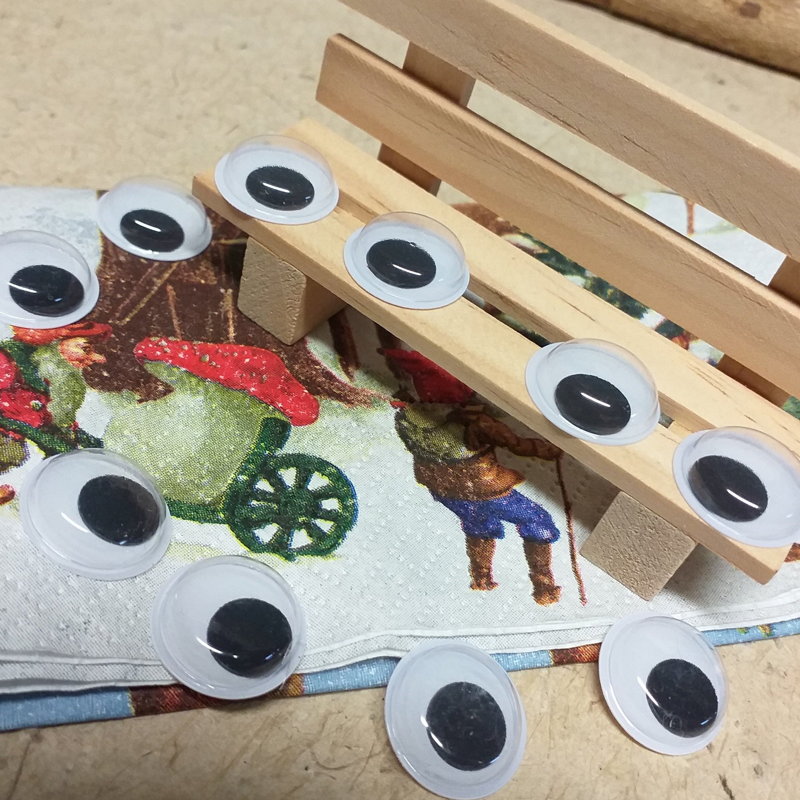 JULMELON 500 Occhi Finti Autoadesivi | 25 Mm, Bianchi E Neri | Per Fai Da Te, Scrapbooking, Lavoretti Bambini | Effetto 3D E Forte Adesione