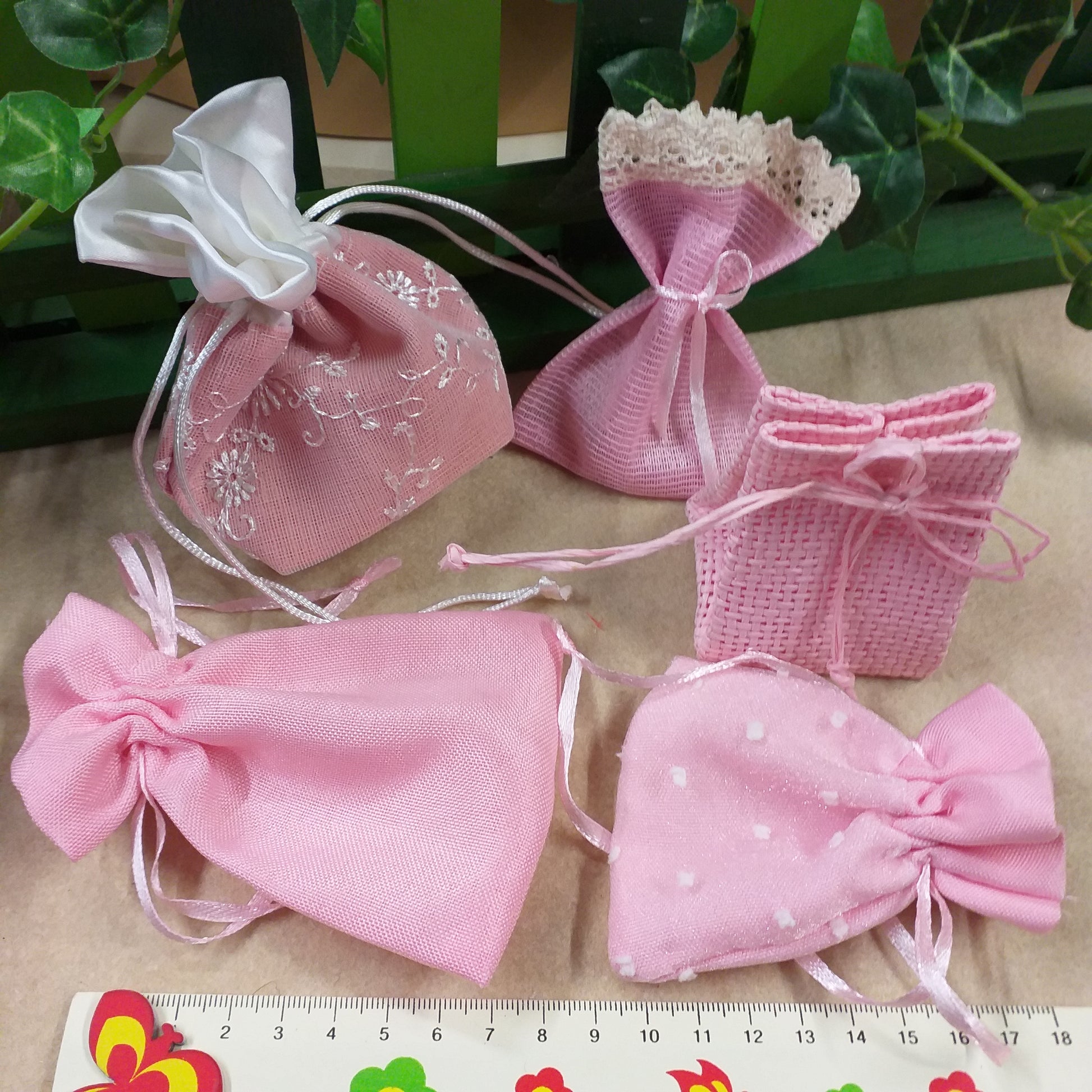 colore rosa bimba battesimo nascita babyshower comunione cresima shop online negozio di vendita stock offerta sacchetti portaconfetti economici sacchettini colorati assortiti misti portalavanda portariso portapetali porta pot pourri fiori secchi profumati