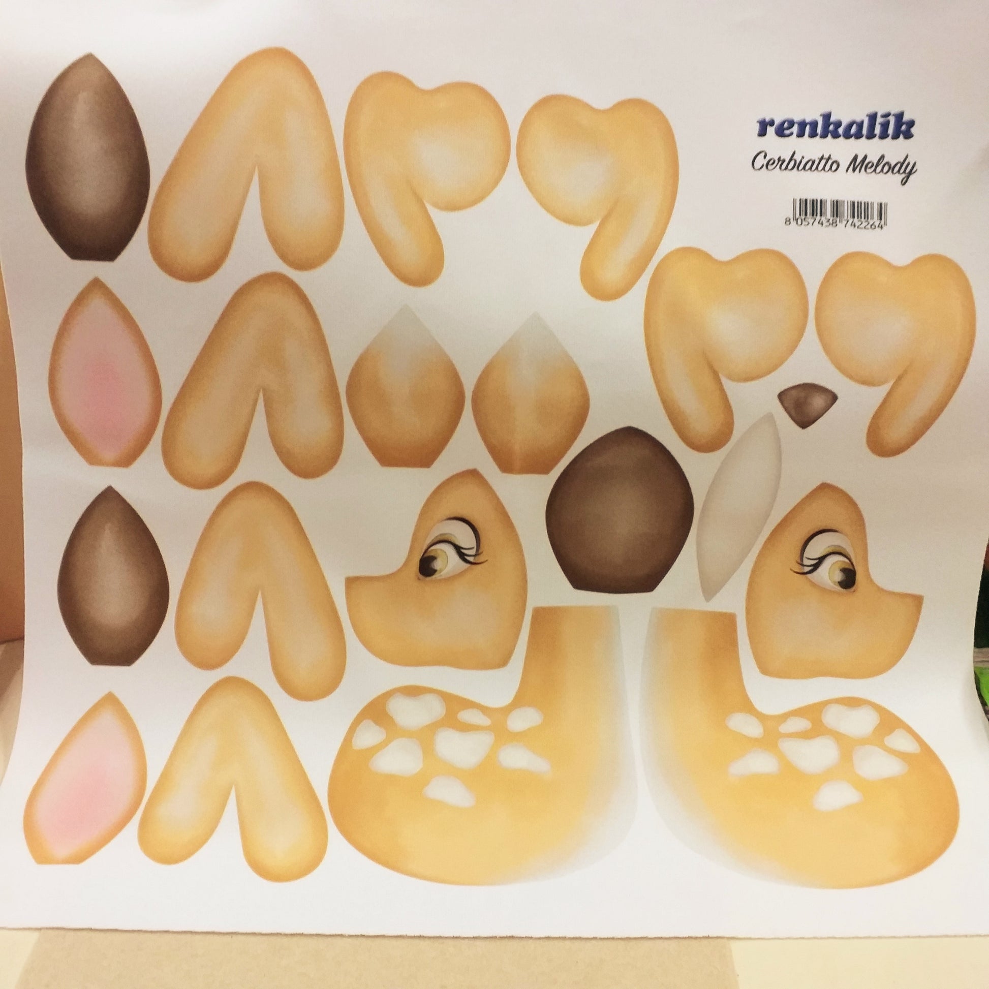 serie animali del bosco a Pasqua cerbiatto Melody componenti corpo zampe creare con panno kraft 3D Renkalik fai da te cucito creativo pupazzi di pezza tessuto stoffa disegnato stampato colorato con cartamodelli a grandezza naturale