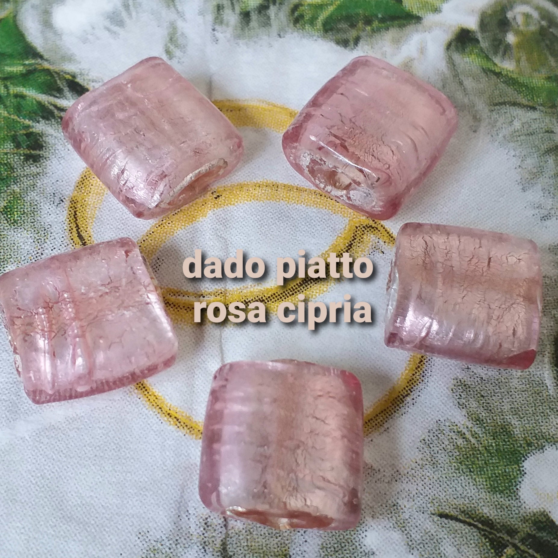 foglia argento rosa cipria perle di vetro stile murano pietre quadrate dado piatto
