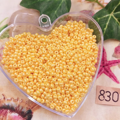 vaniglia perline vetro perlato hobby conteria veneziana rocailles uso creare fiori di perle bijoux bigiotteria foglie alberi bonsai piantine natalizie e primavera pasquali