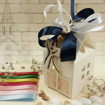 confettata scatoline casetta chiesetta bomboniere Prima Comunione Santa Cresima portachiavi Croce tau legno personalizzate blu confezionate confetti uso ricordini sacri religiosi maestre catechiste