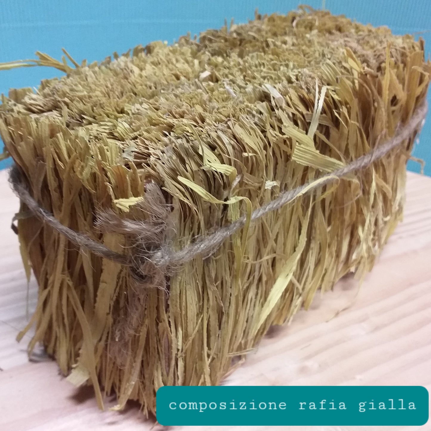 giallo composizione rafia hobby creativi confezioni regalo decorazioni Pasqua Natale matassa rafia colorata per centrotavola