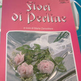 manuale rivista fiori di perline Stafil a cura di Marta Zanzottera copertina con rose