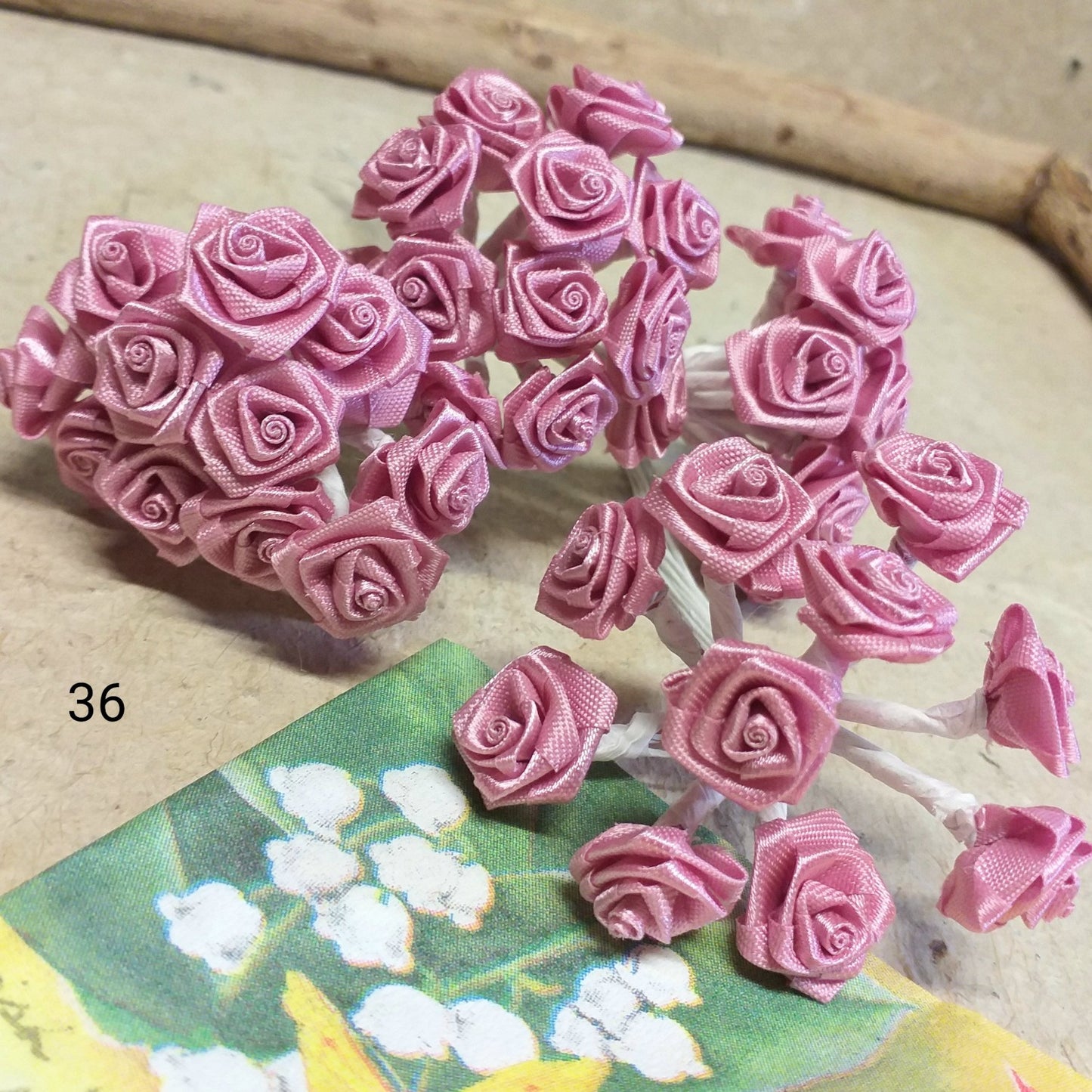 roselline raso satin rosa antico fiori uso fai da te bomboniere applicazioni composizioni floreali pasquali fioristi cucito creativo hobbistica acconciature spose