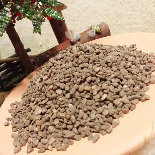 sabbia marrone decorativa fioristi ghiaino sassi granulato uso per composizioni fiori natalizi fai da te Natale Presepe candele bonsai piantine alberi perline