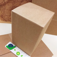bomboniere enogastronomia 10 x 10 x 19 cm scatole cartoncino ondulato beige avana pieghevoli per fai da te confezione regalo uso packaging pasticceria