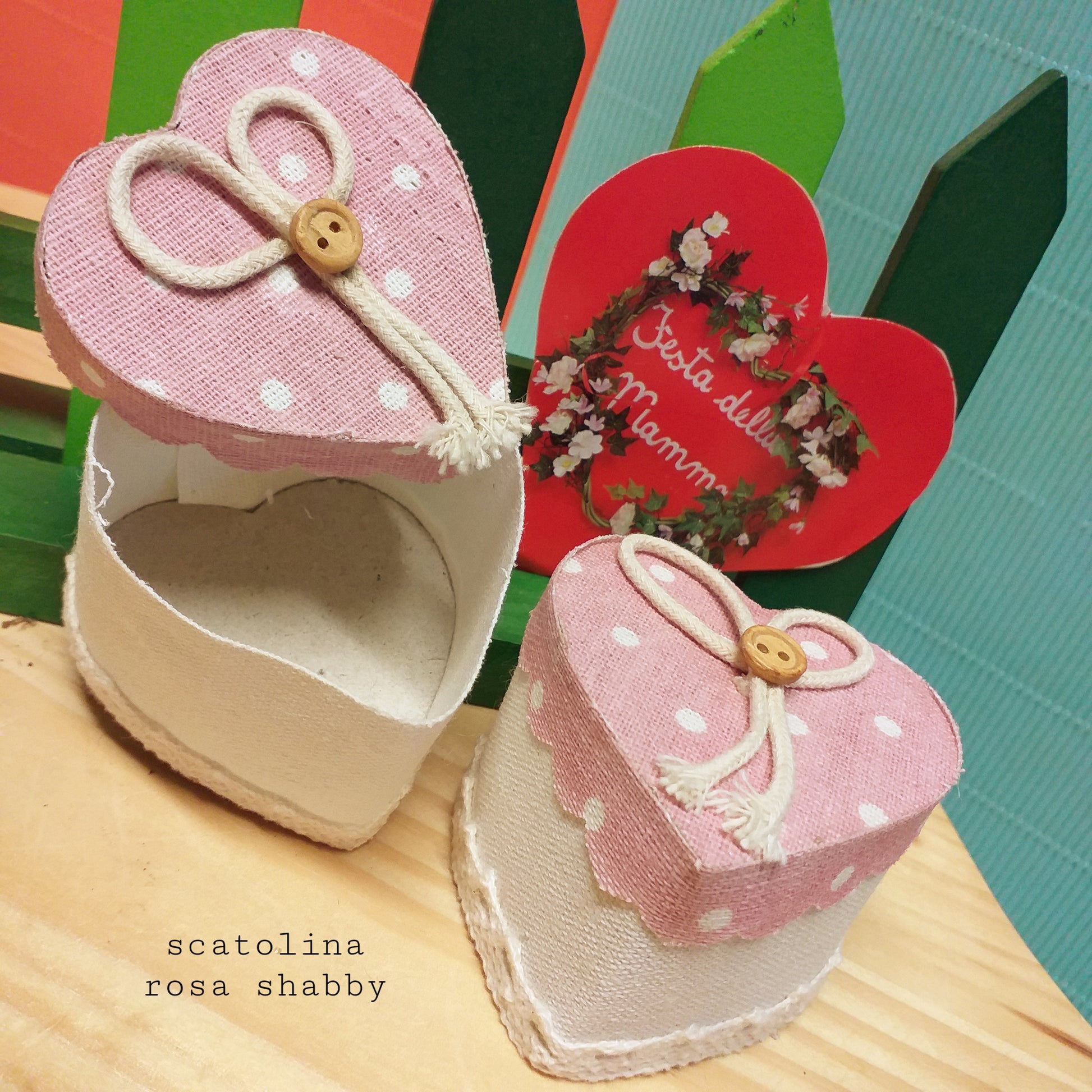 scatoline shabby rosa panna per confezione regalo festa della mamma forma cuore uso packaging confezionamento caramelle dolcetti vetrinistica hobbistica materiali creativi