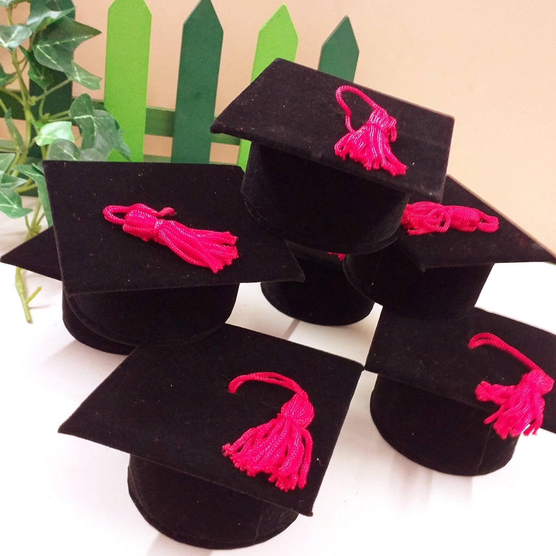 Kit 50 Scatoline Bomboniera Laurea Con Coccinelle | Portaconfetti Tocco Fai Da Te Per Cerimonie - Foto 8