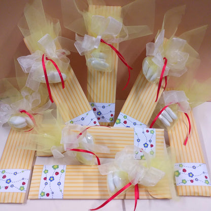 righello segnalibro laurea portafortuna legno bomboniere fai da te e confezionate confetti nastro tulle bigliettino con animaletti
