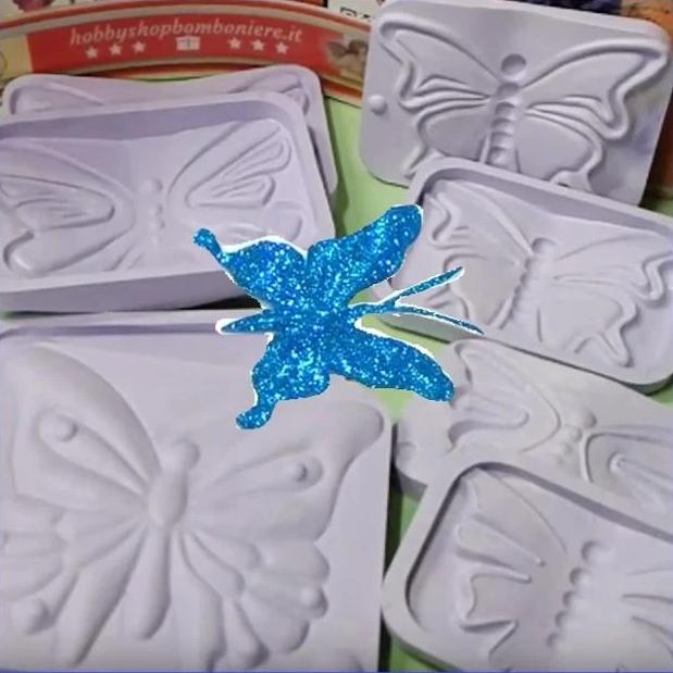 Set Di 5 Stampini In Plastica FMM A Forma Di Nuvole – Dimensioni 53-70 Mm, Per Torte E Decorazioni