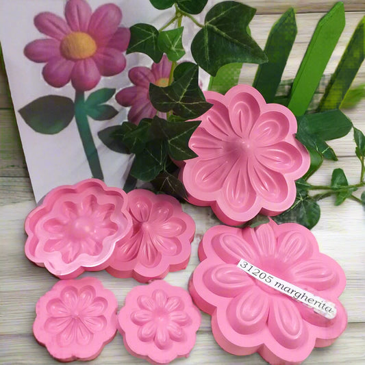 margherite girasoli formine stampi per fiori di gomma crepla fommy fare composizioni con carta termomodellabile brillantinata eva foam mousse floreali Natale centrotavola pasquali