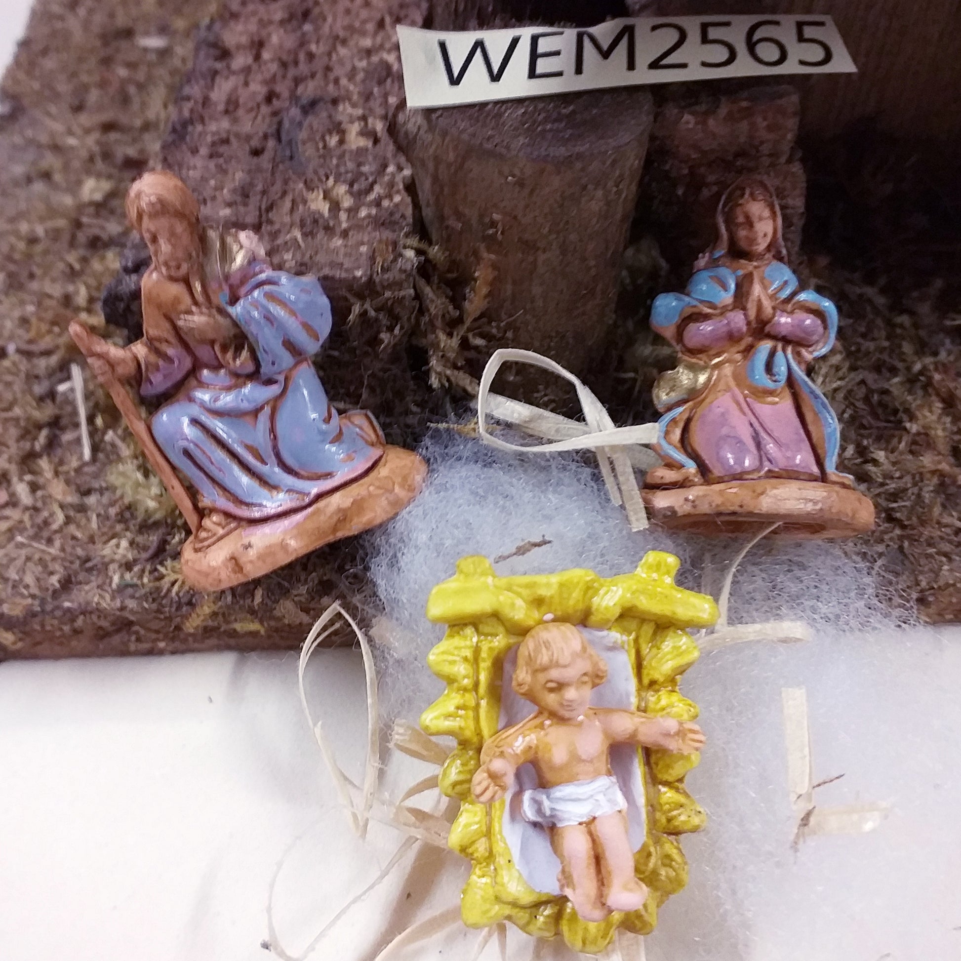Two's Company Presepe Miniatura 11 Pezzi - Set Natale In Confezione Regalo Two's Company Presepe Miniatura 11 Pezzi - Set Natale In Confezione Regalo