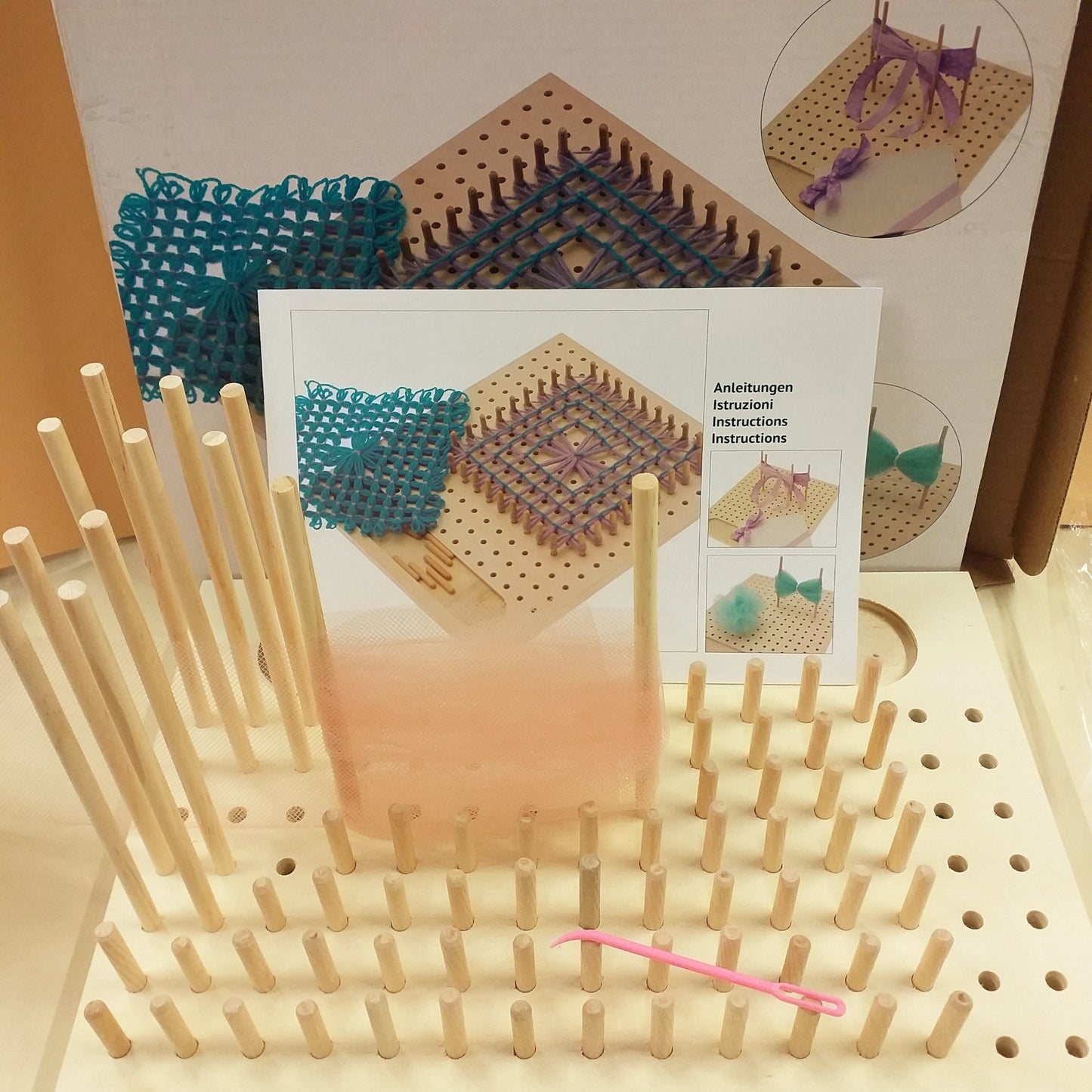 istruzioni Stafil wooden weaving pin loom telaietto di legno con spine perni bastoncini per schemi mattonelle granny fiocchi coccarde pompom di tulle