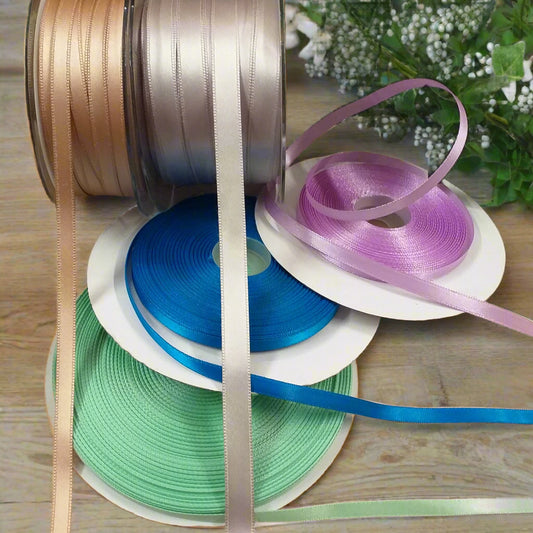 vendita al metro di nastro doppio raso made in Italy colori speciali tortora grigio-perla verde pistacchio blu indaco glicine lavanda uso confezionare bomboniere fai da te pacchi regalo hobbistica come passamaneria packaging vetrinistica